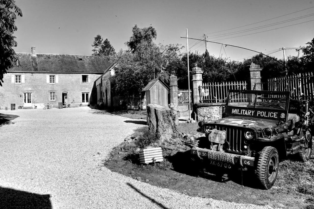 Bed and Breakfast Domaine Airborne Carentan-les-Marais Екстер'єр фото